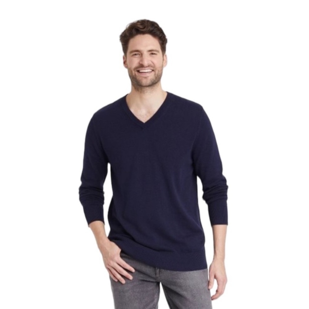 MENS navy sweater NWT